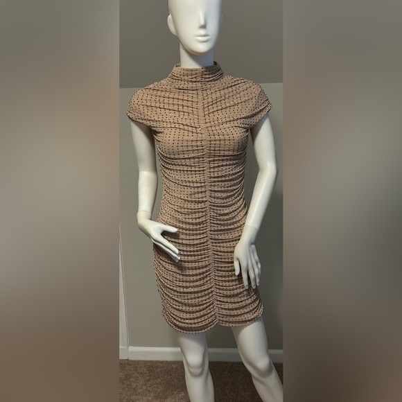 Zara XS Sexy Holiday Party Dress mob wife nude tan ruched bodycon dress - Picture 5 of 8